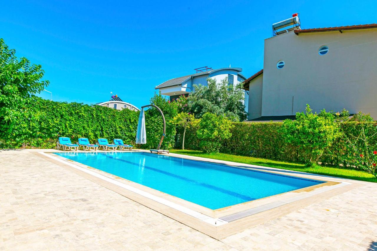 Paradise Town Villa Alison Белек Екстериор снимка