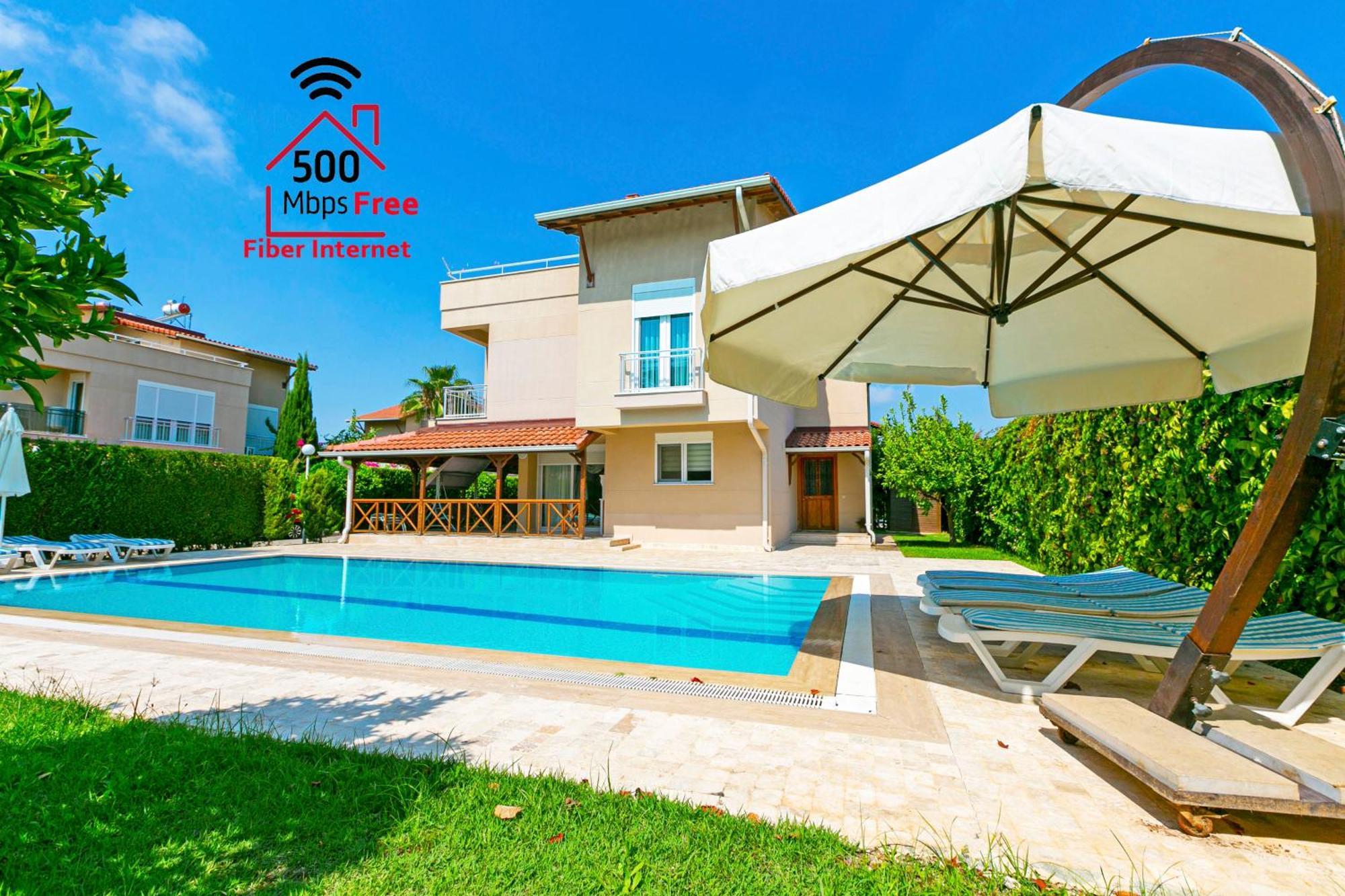 Paradise Town Villa Alison Белек Екстериор снимка