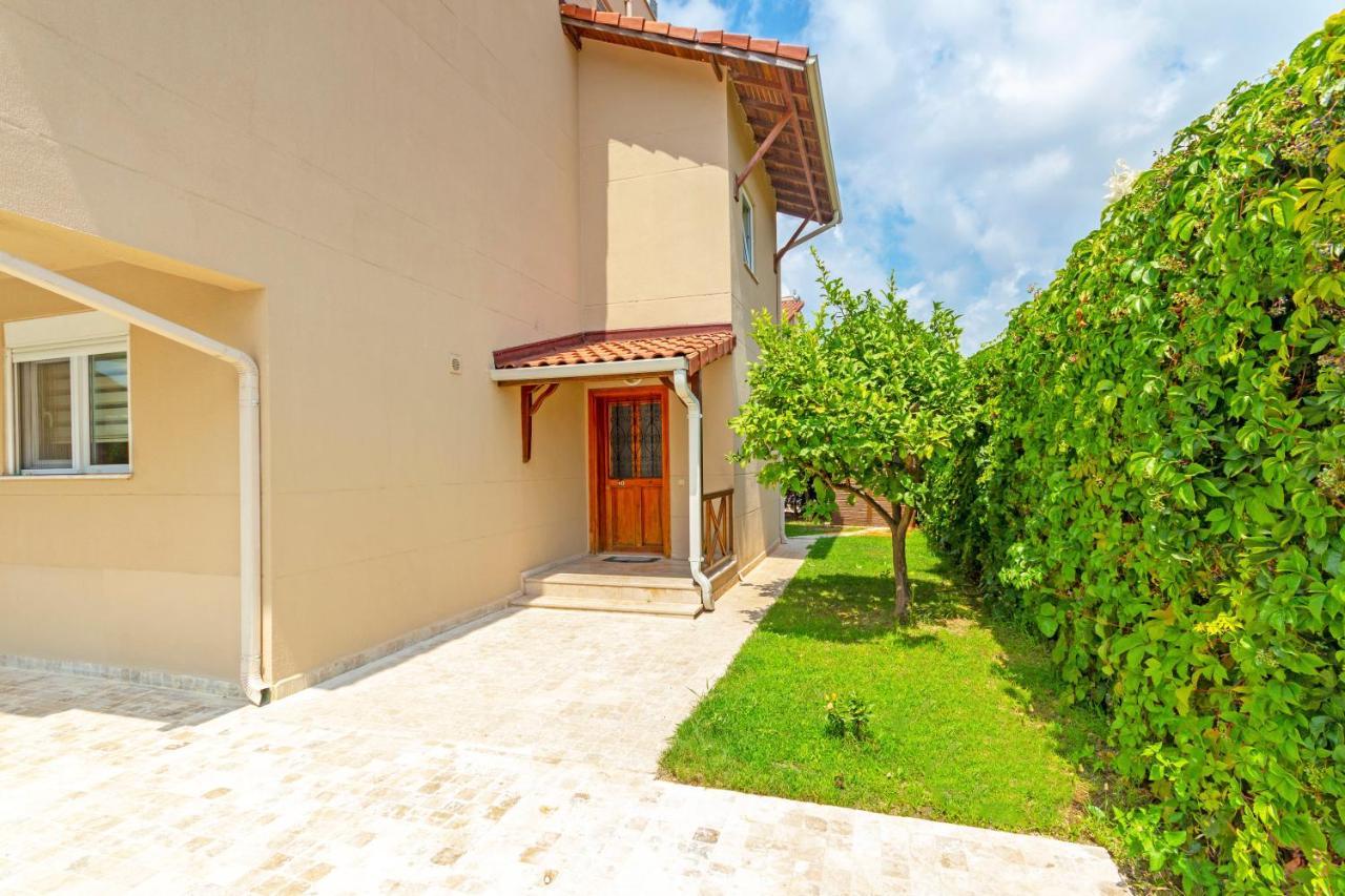 Paradise Town Villa Alison Белек Екстериор снимка